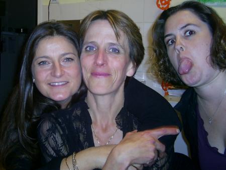 Les trois dr&ocirc;les de dames